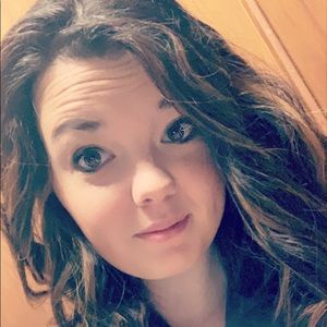 Meet your Posher, Annmarie